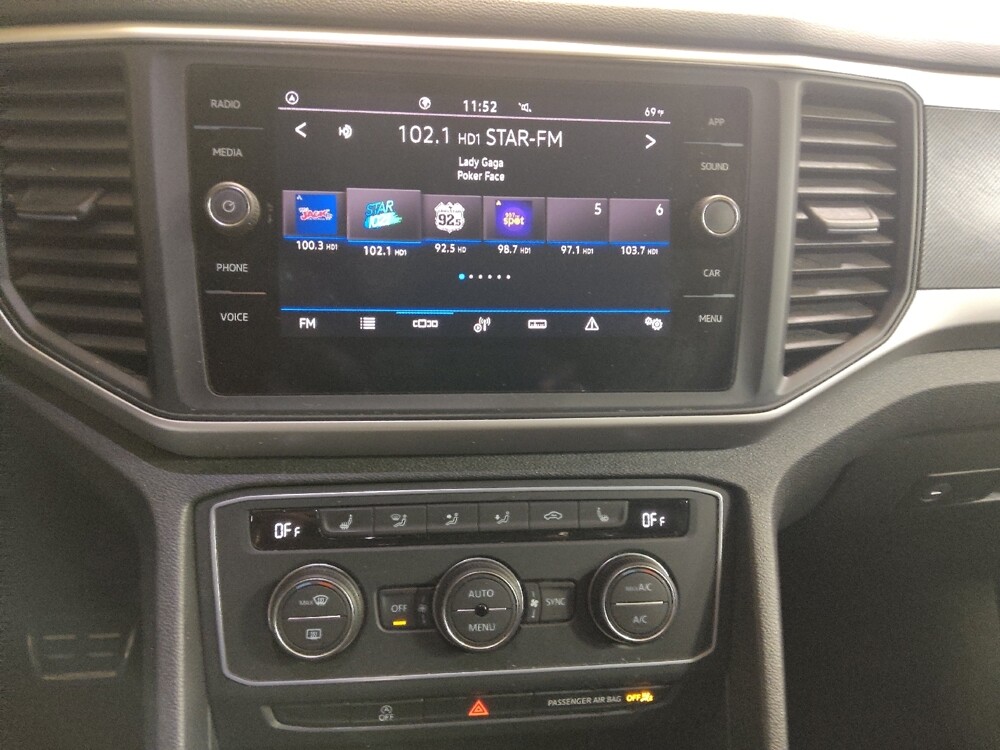 2021 Volkswagen Atlas in Fort Worth, TX 76116 - 18111107 25