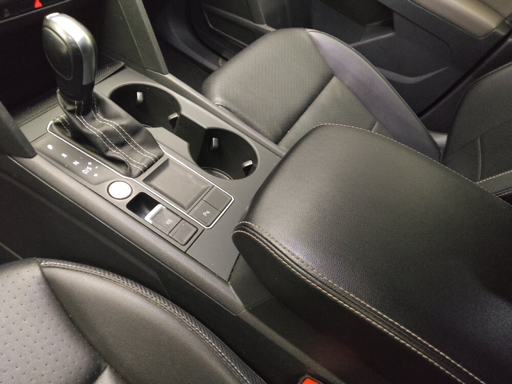 2021 Volkswagen Atlas in Fort Worth, TX 76116 - 18111107 26