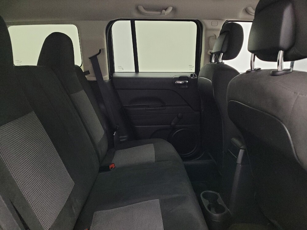 2016 Jeep Patriot in Cincinnati, OH 45255 - 18111108 19