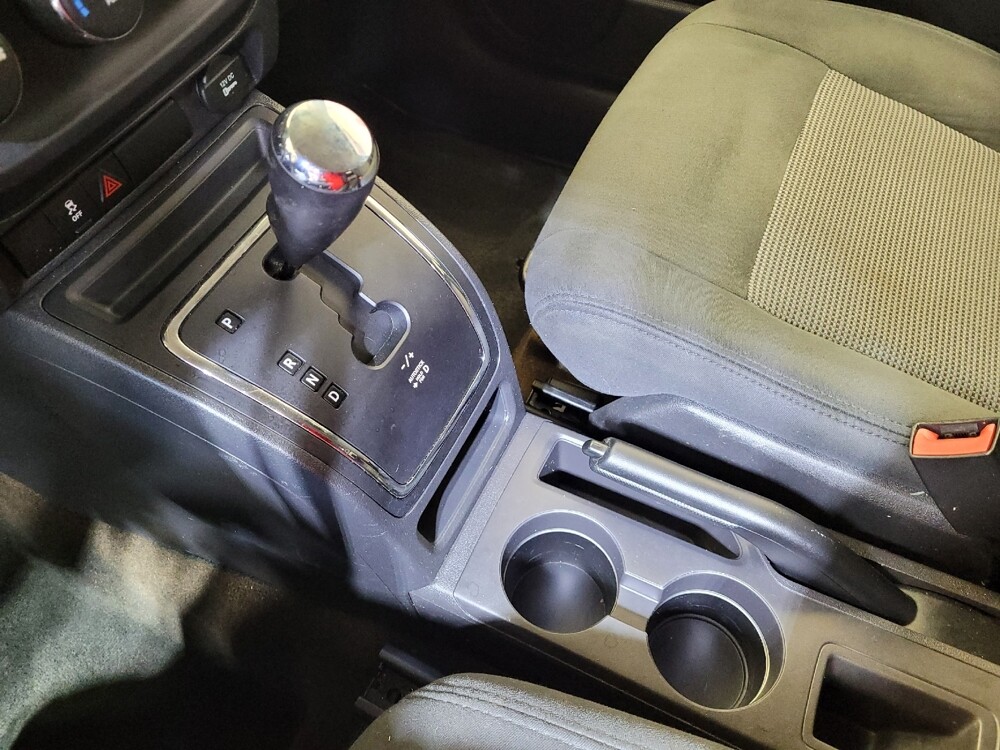 2016 Jeep Patriot in Cincinnati, OH 45255 - 18111108 26