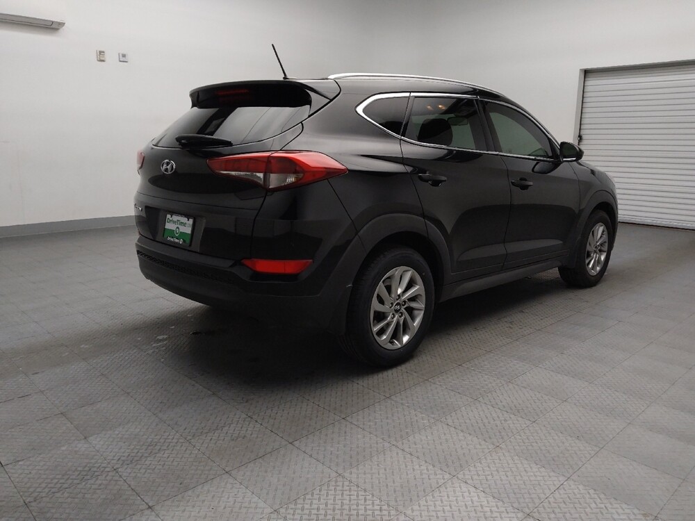 2016 Hyundai Tucson in Fort Worth, TX 76116 - 18111110 9