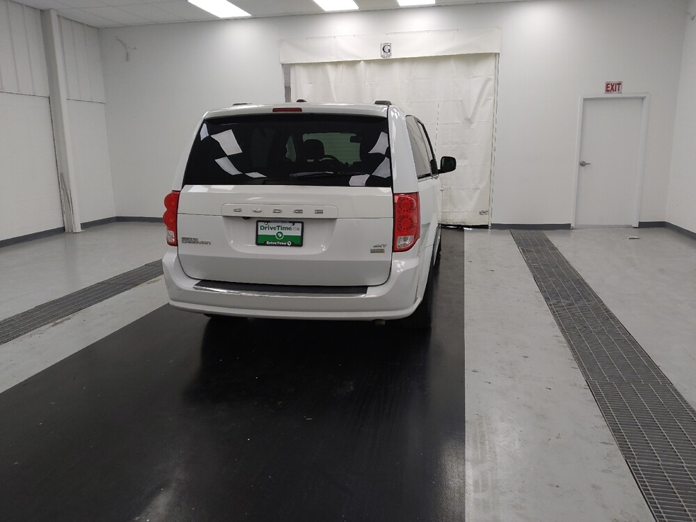 2019 Dodge Grand Caravan in St. Louis, MO 63125 - 18111114 7