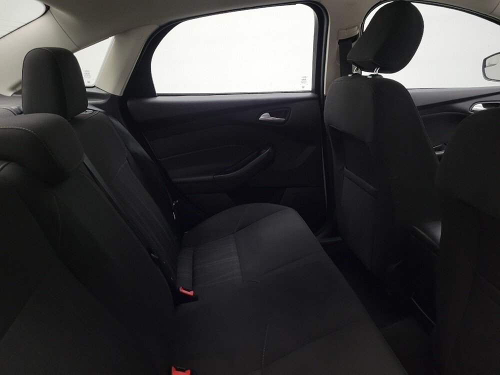 2016 Ford Focus in Des Moines, IA 50310 - 18111124 19