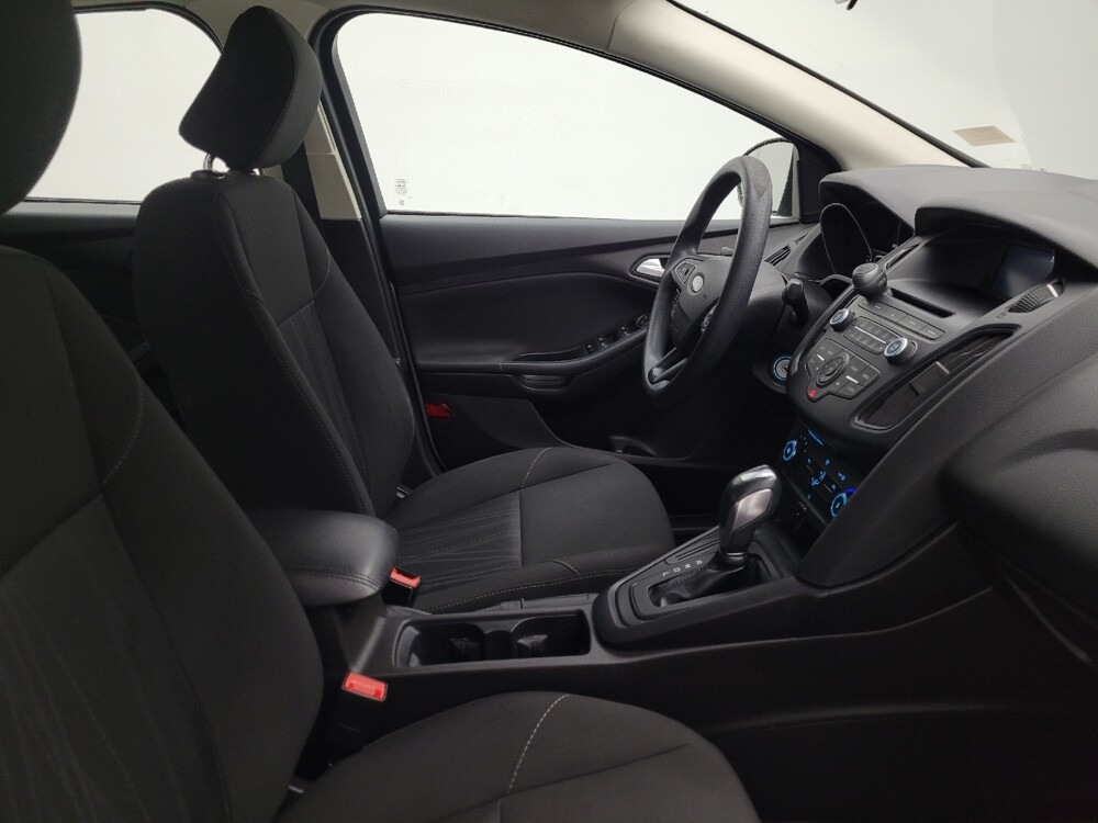 2016 Ford Focus in Des Moines, IA 50310 - 18111124 21