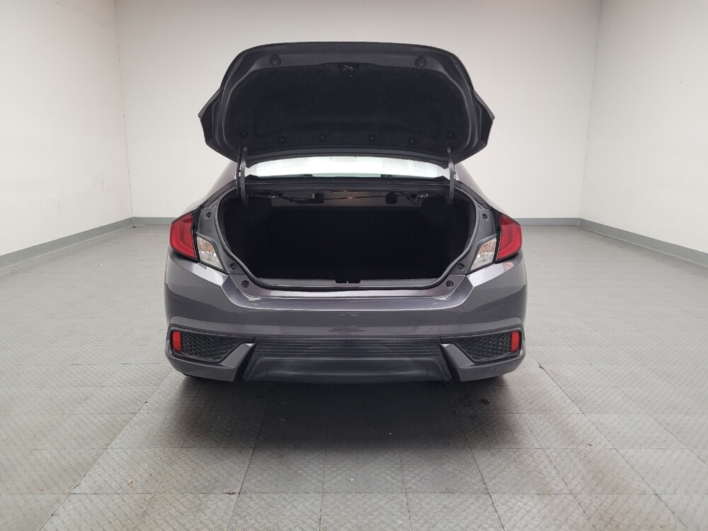 2019 Honda Civic in Downey, CA 90241 - 18111137 29