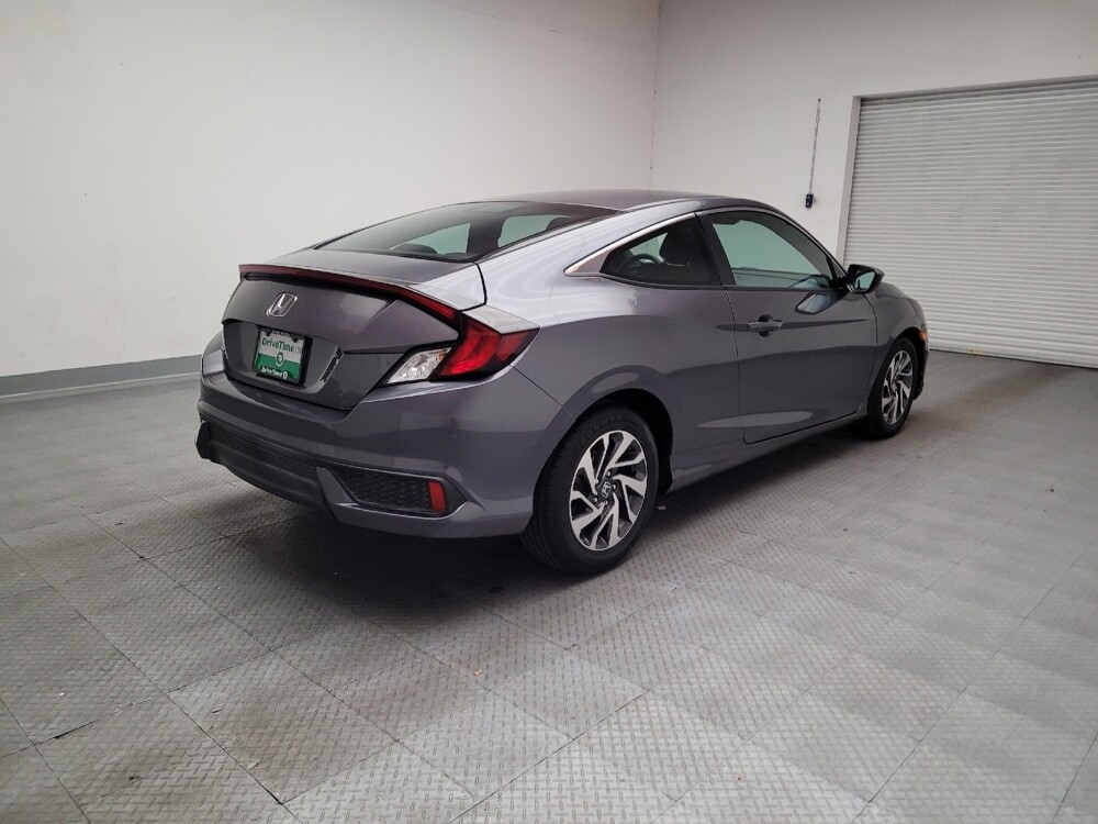 2019 Honda Civic in Downey, CA 90241 - 18111137 9