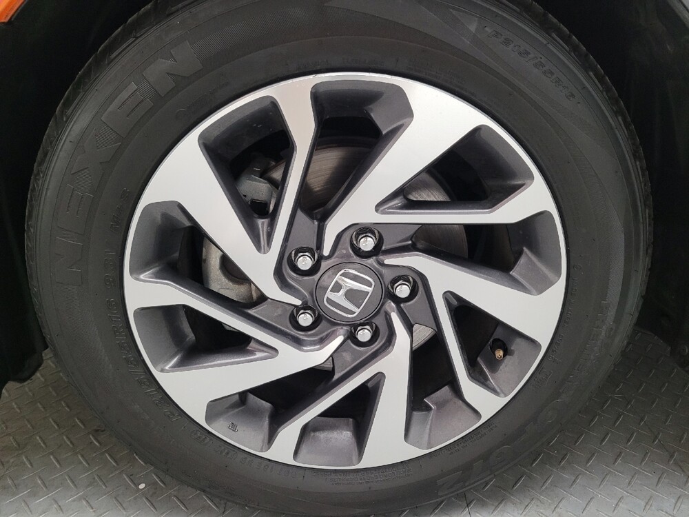 2019 Honda Civic in Downey, CA 90241 - 18111137 31