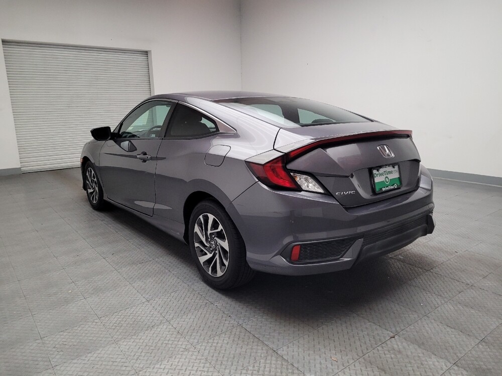 2019 Honda Civic in Downey, CA 90241 - 18111137 5