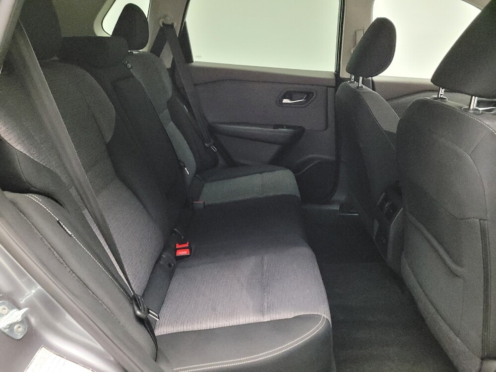 2023 Nissan Rogue in Downey, CA 90241 - 18111139 19