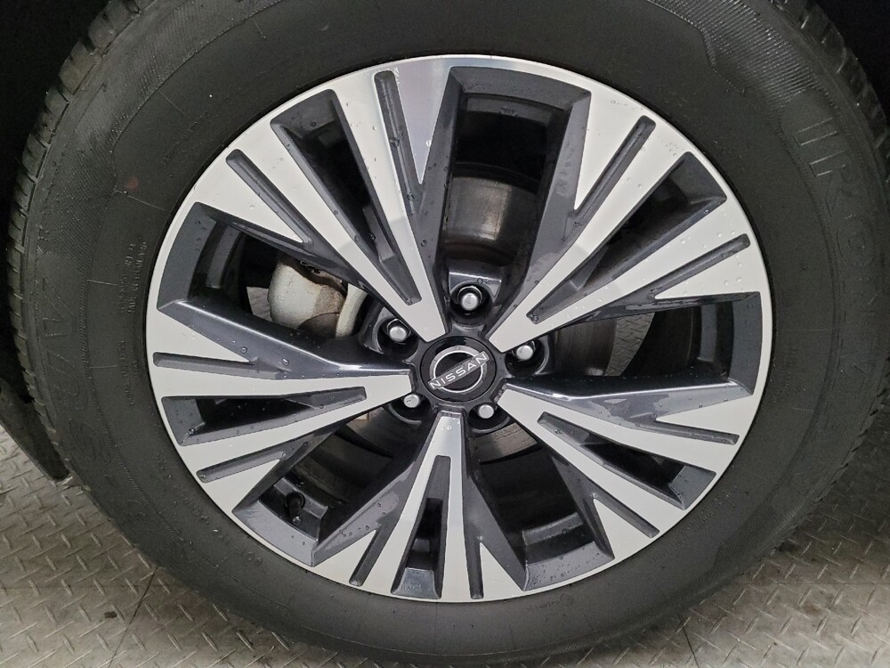 2023 Nissan Rogue in Downey, CA 90241 - 18111139 31