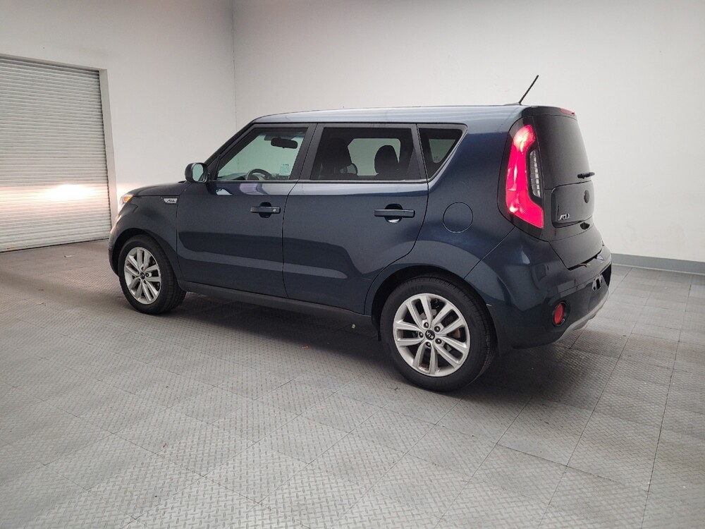 2019 Kia Soul in Riverside, CA 92504 - 18111142 3
