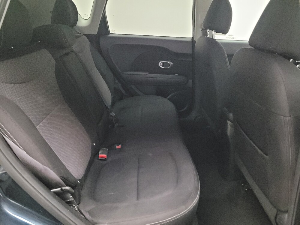 2019 Kia Soul in Riverside, CA 92504 - 18111142 19