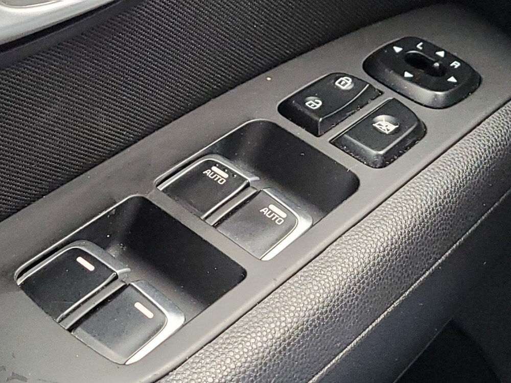 2019 Kia Soul in Riverside, CA 92504 - 18111142 27