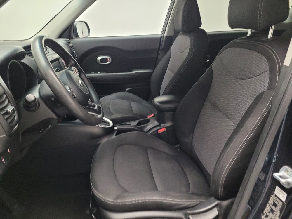 2019 Kia Soul in Riverside, CA 92504 - 18111142 17