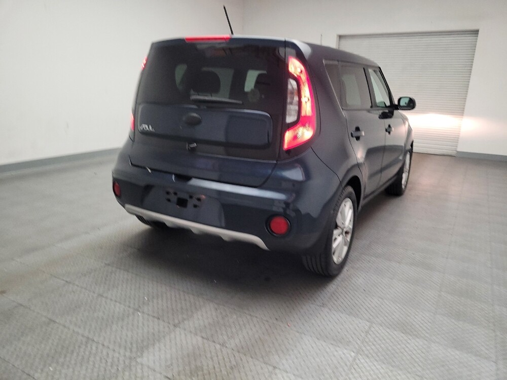 2019 Kia Soul in Riverside, CA 92504 - 18111142 7