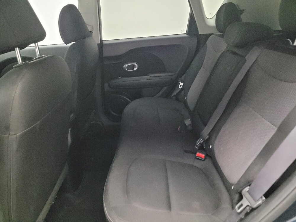 2019 Kia Soul in Riverside, CA 92504 - 18111142 18