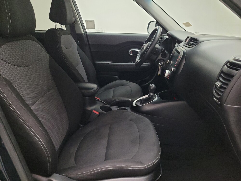 2019 Kia Soul in Riverside, CA 92504 - 18111142 21