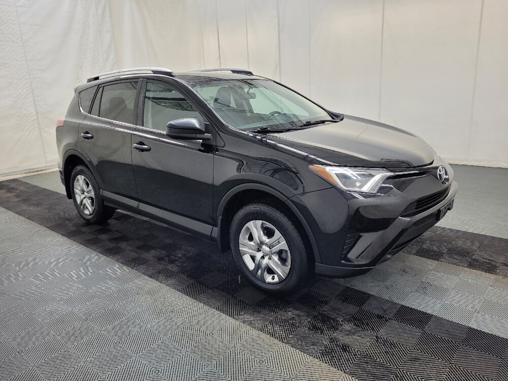 2016 Toyota RAV4 in Allentown, PA 18103 - 18111148 11