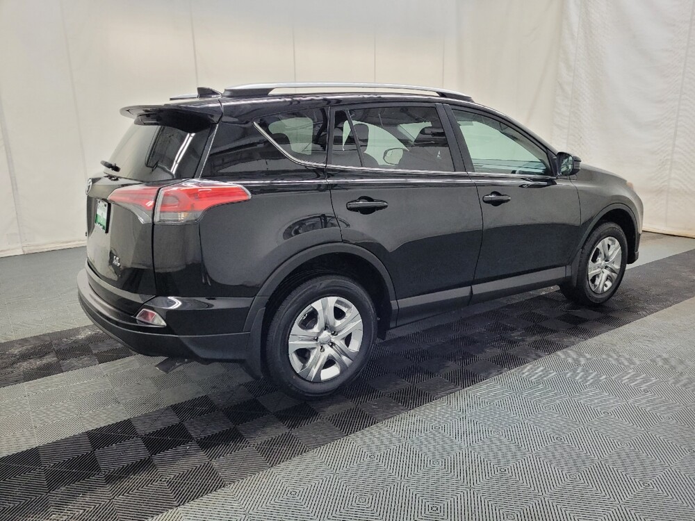 2016 Toyota RAV4 in Allentown, PA 18103 - 18111148 10