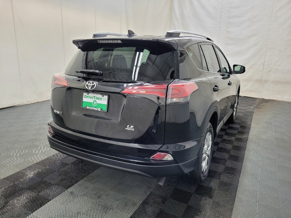 2016 Toyota RAV4 in Allentown, PA 18103 - 18111148 9