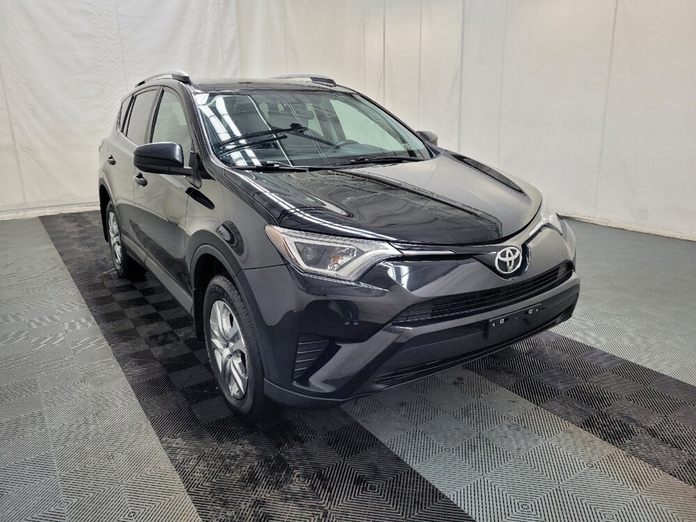 2016 Toyota RAV4 in Allentown, PA 18103 - 18111148 13
