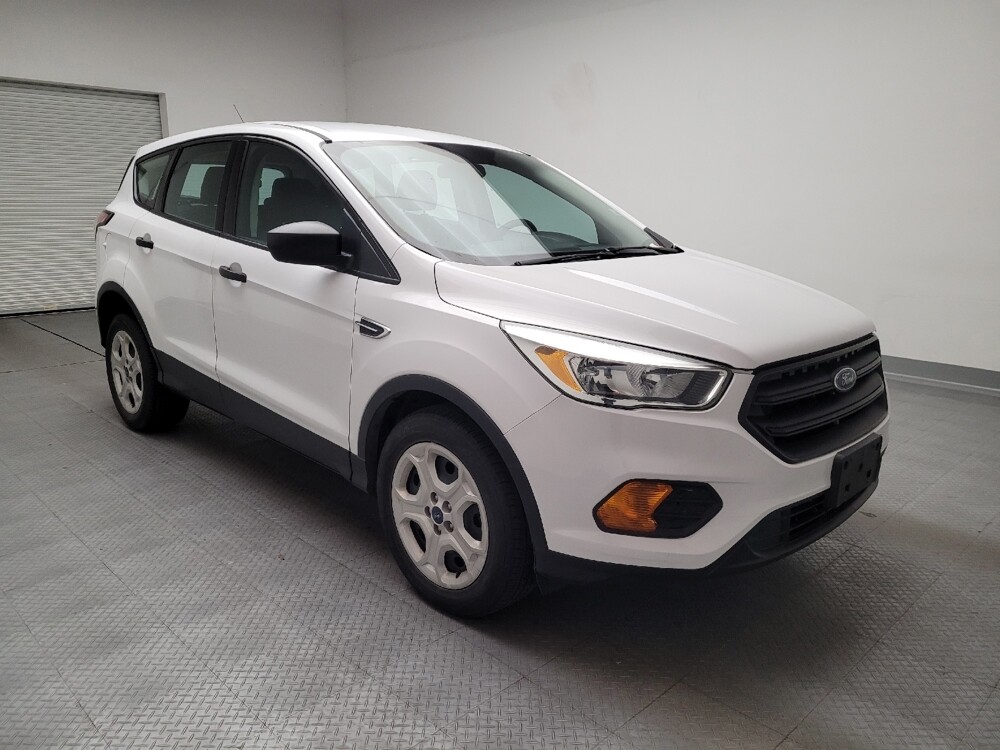2017 Ford Escape in Torrance, CA 90504 - 18111156 13
