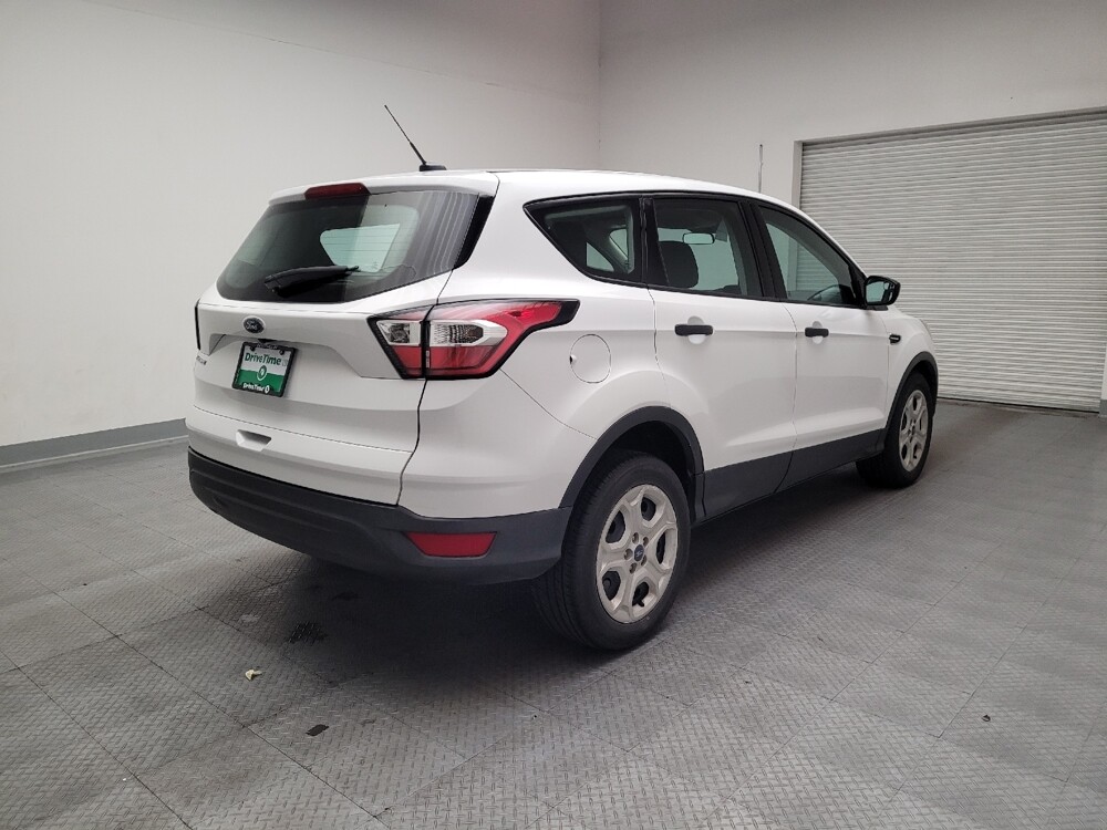2017 Ford Escape in Torrance, CA 90504 - 18111156 9