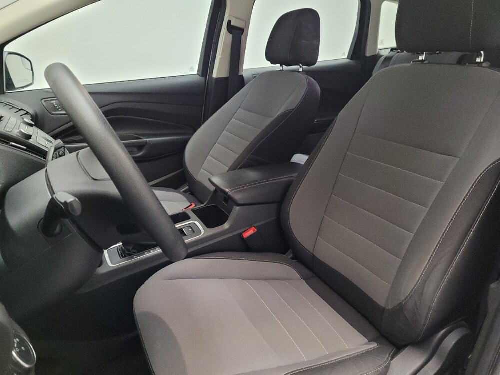 2017 Ford Escape in Torrance, CA 90504 - 18111156 17