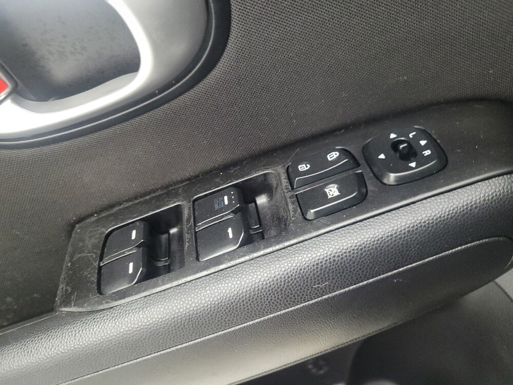 2016 Kia Soul in Memphis, TN 38115 - 18111157 27