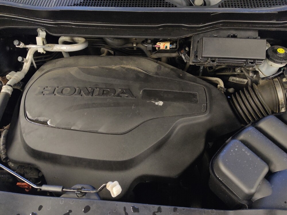 2019 Honda Pilot in Houston, TX 77060 - 18111160 30