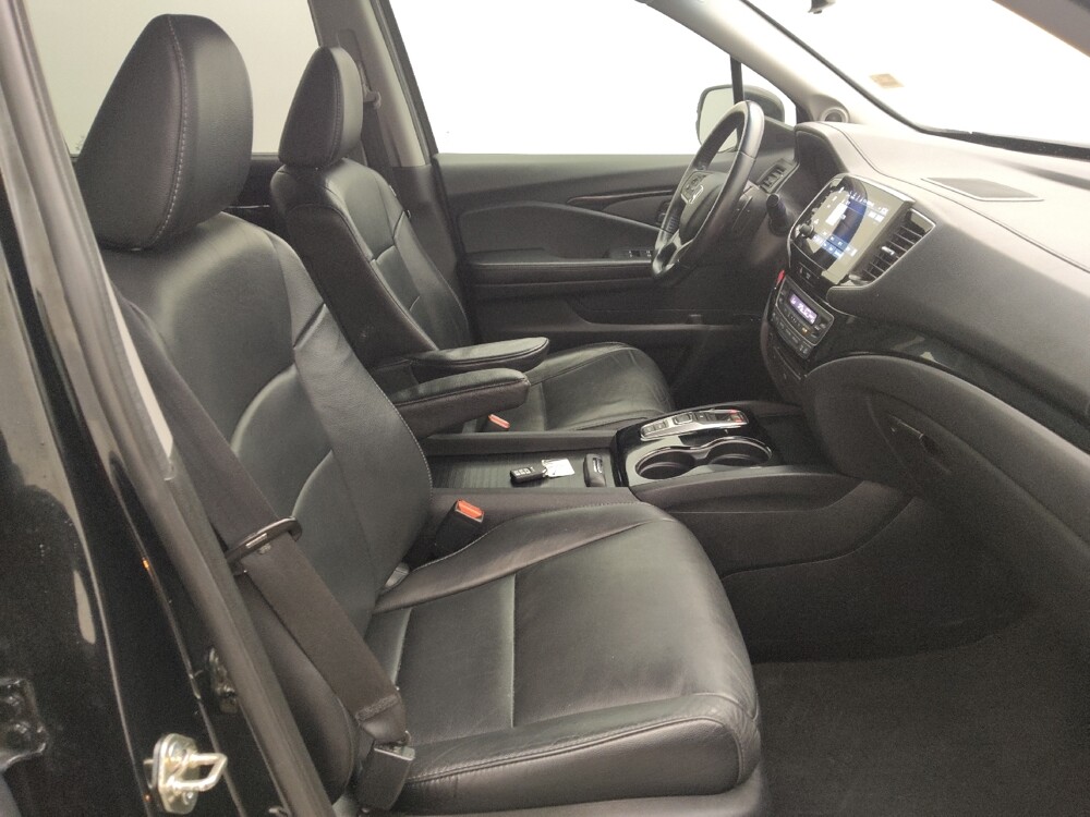 2019 Honda Pilot in Houston, TX 77060 - 18111160 21