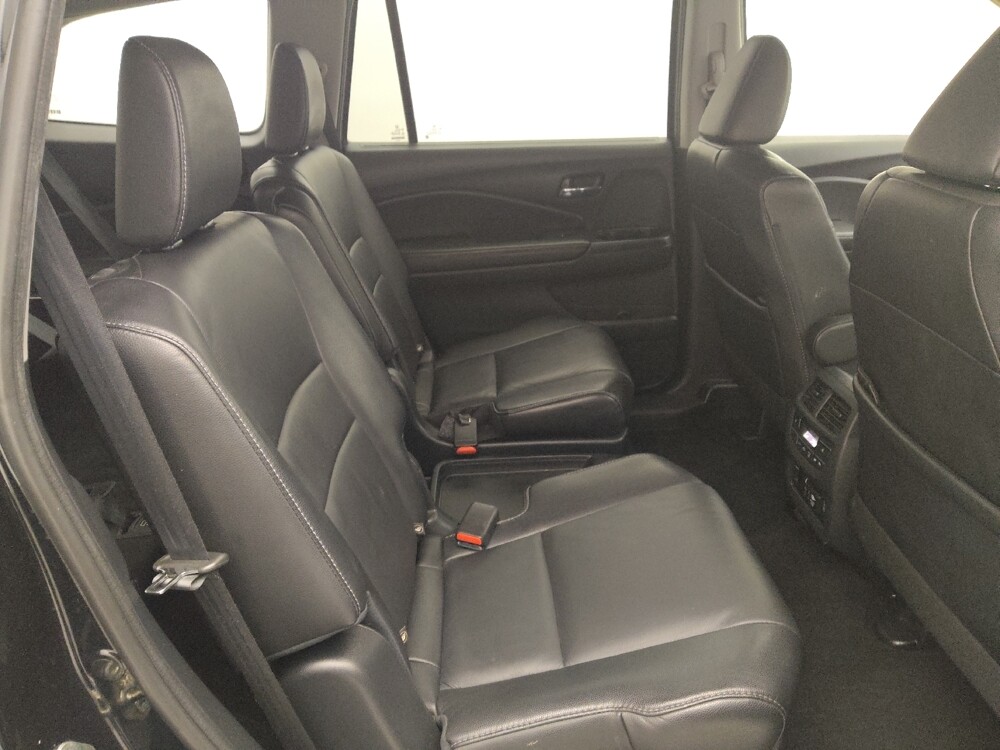 2019 Honda Pilot in Houston, TX 77060 - 18111160 19