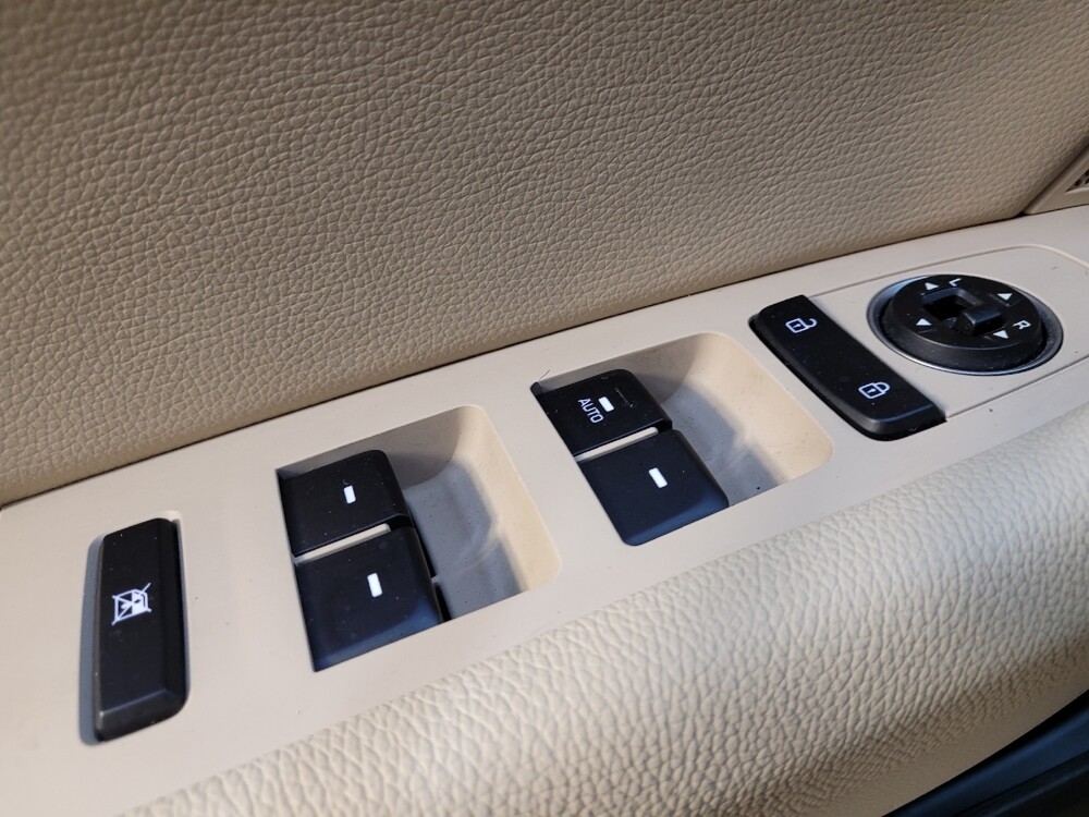 2018 Hyundai Sonata in Raleigh, NC 27604 - 18111161 27