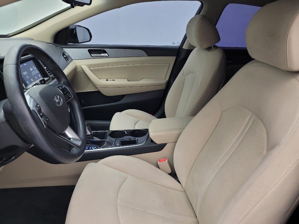 2018 Hyundai Sonata in Raleigh, NC 27604 - 18111161 17