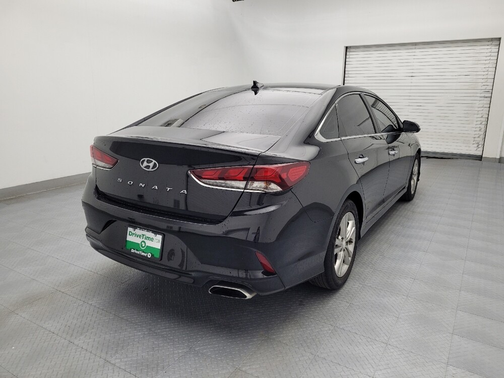 2018 Hyundai Sonata in Raleigh, NC 27604 - 18111161 9