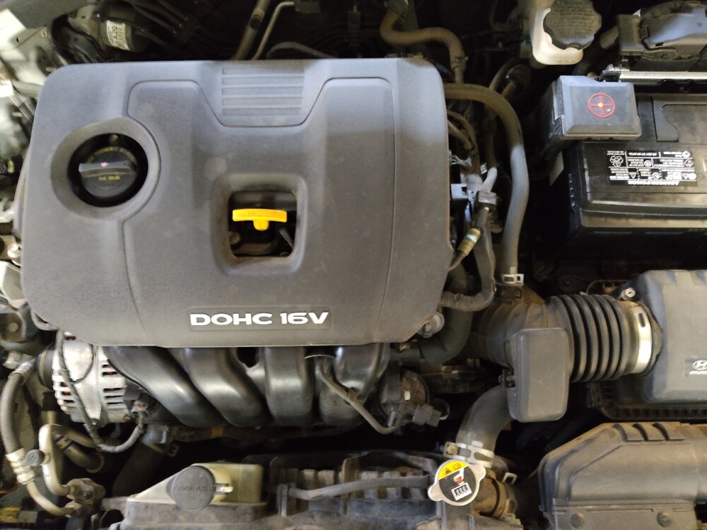 2018 Hyundai Elantra in Raleigh, NC 27604 - 18111162 30