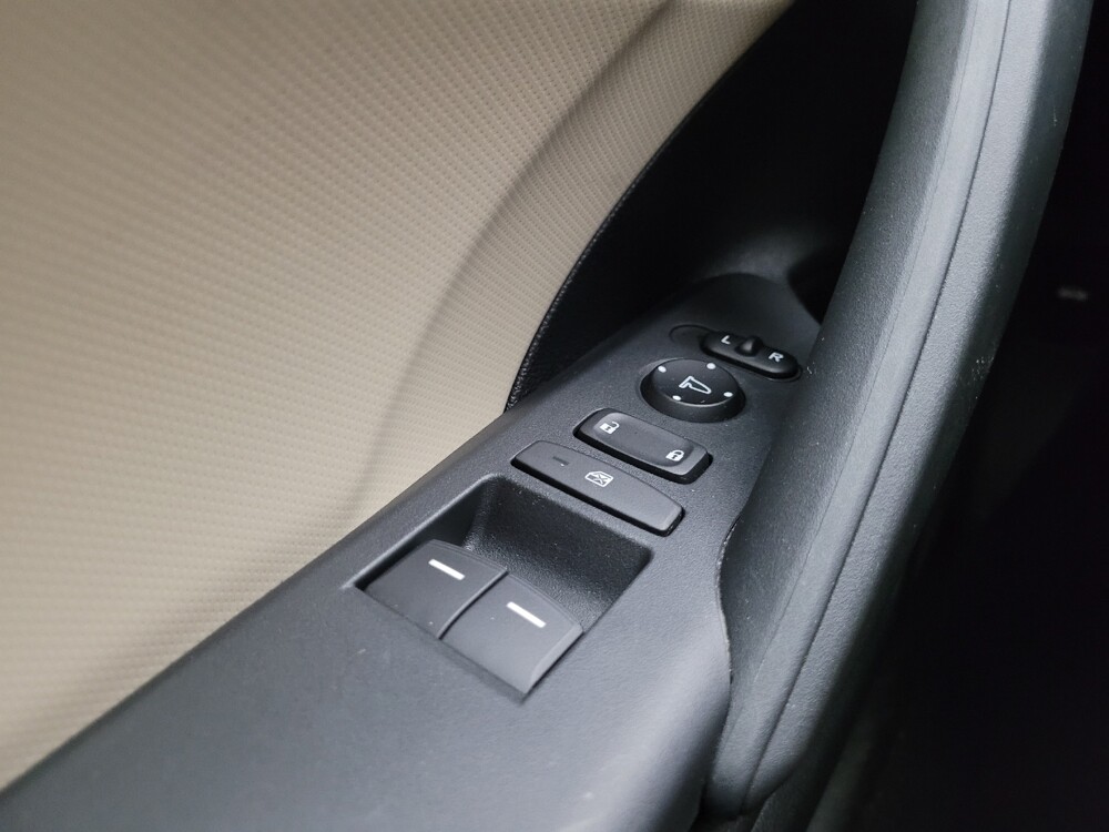 2016 Honda Civic in Midlothian, IL 60445 - 18111179 27