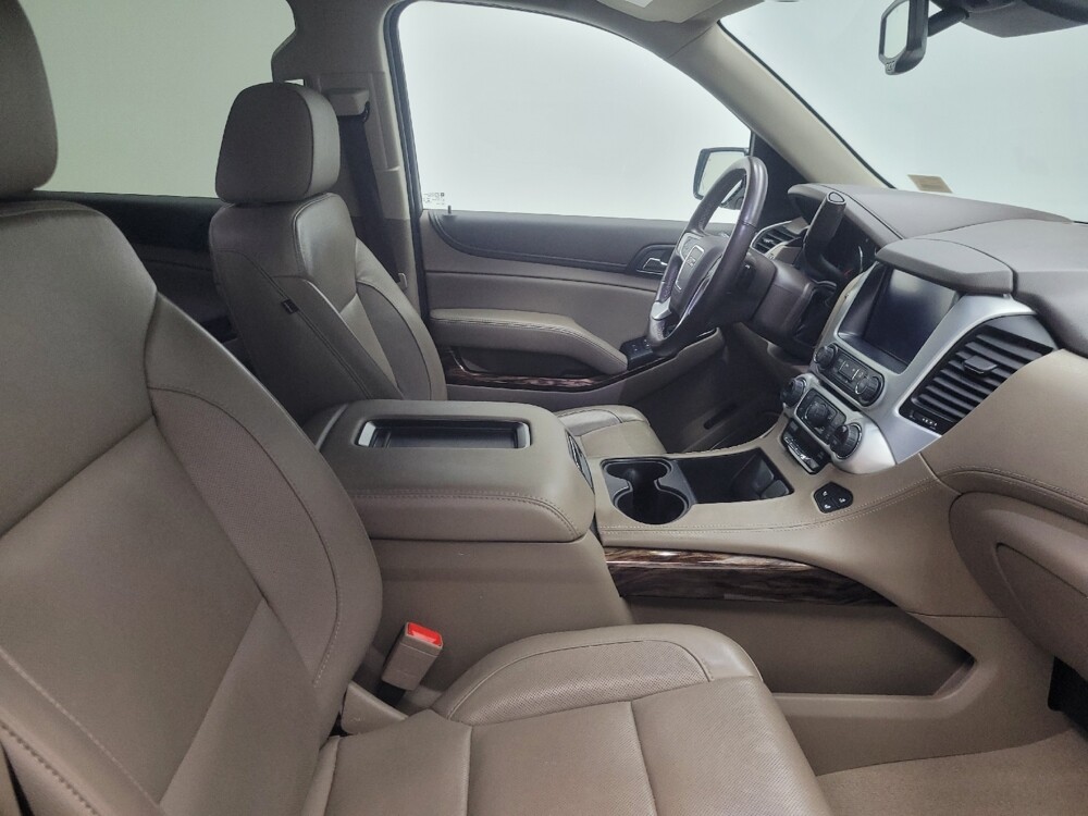 2020 GMC Yukon XL in Indianapolis, IN 46222 - 18111180 21