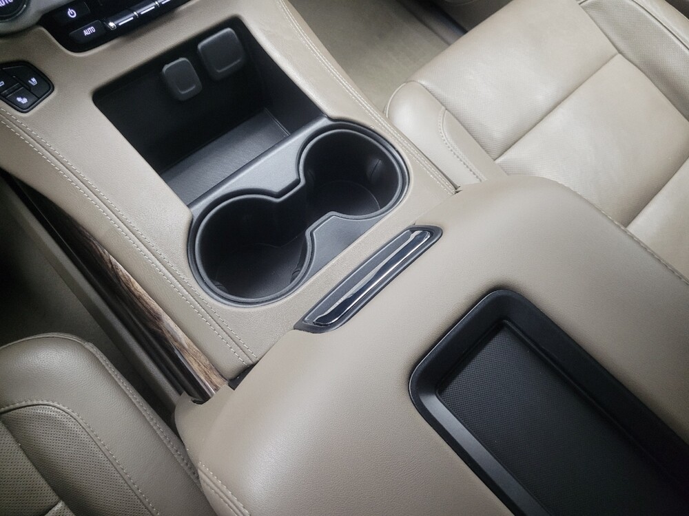 2020 GMC Yukon XL in Indianapolis, IN 46222 - 18111180 26