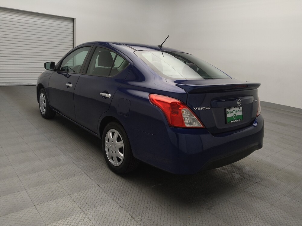 2018 Nissan Versa in Tulsa, OK 74145 - 18111181 5