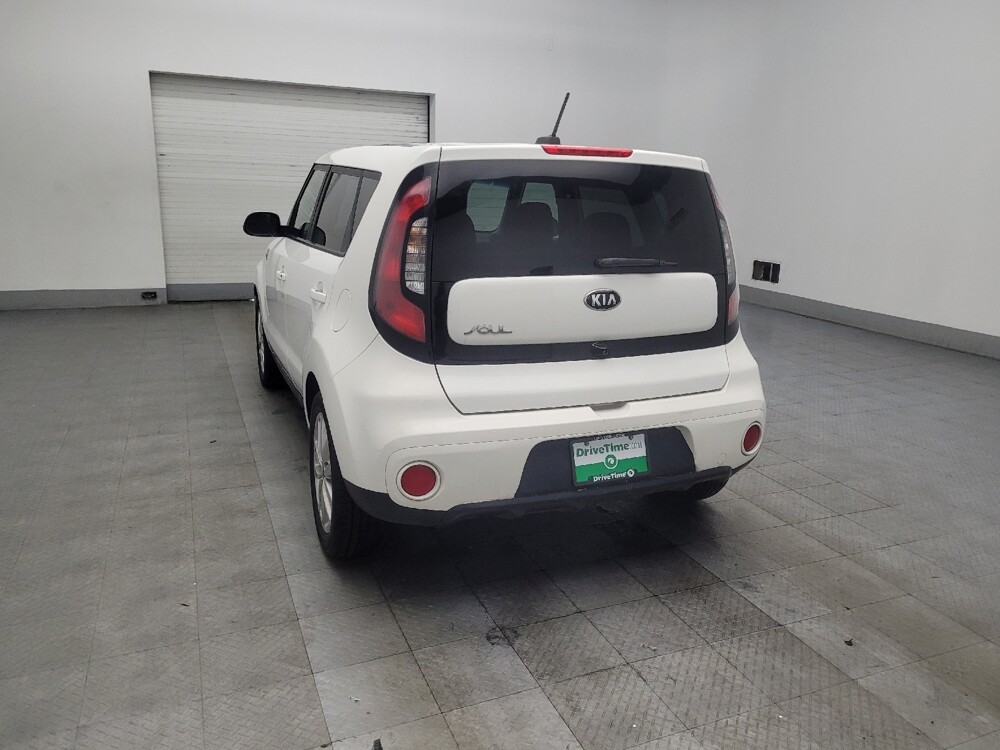 2019 Kia Soul in Conyers, GA 30094 - 18111182 5