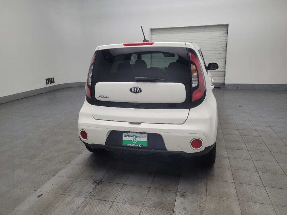 2019 Kia Soul in Conyers, GA 30094 - 18111182 7