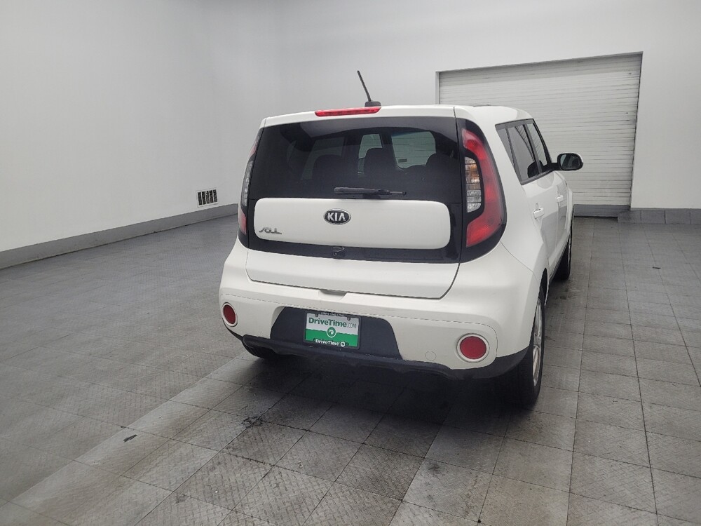 2019 Kia Soul in Conyers, GA 30094 - 18111182 9