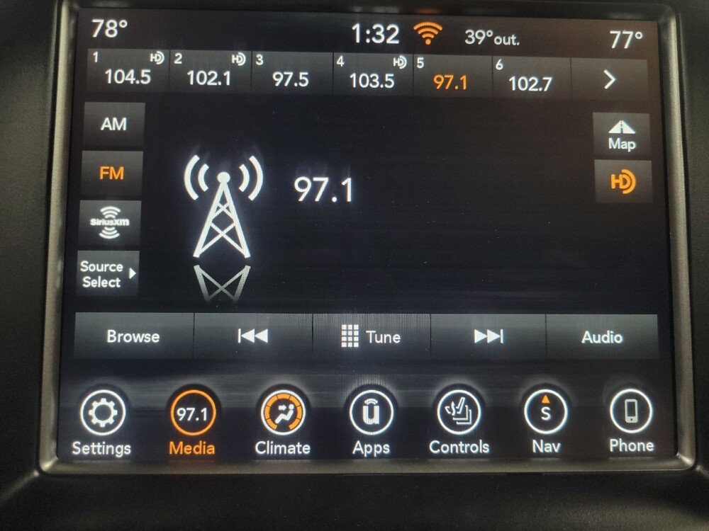 2018 Jeep Grand Cherokee in Union City, GA 30291 - 18111184 25