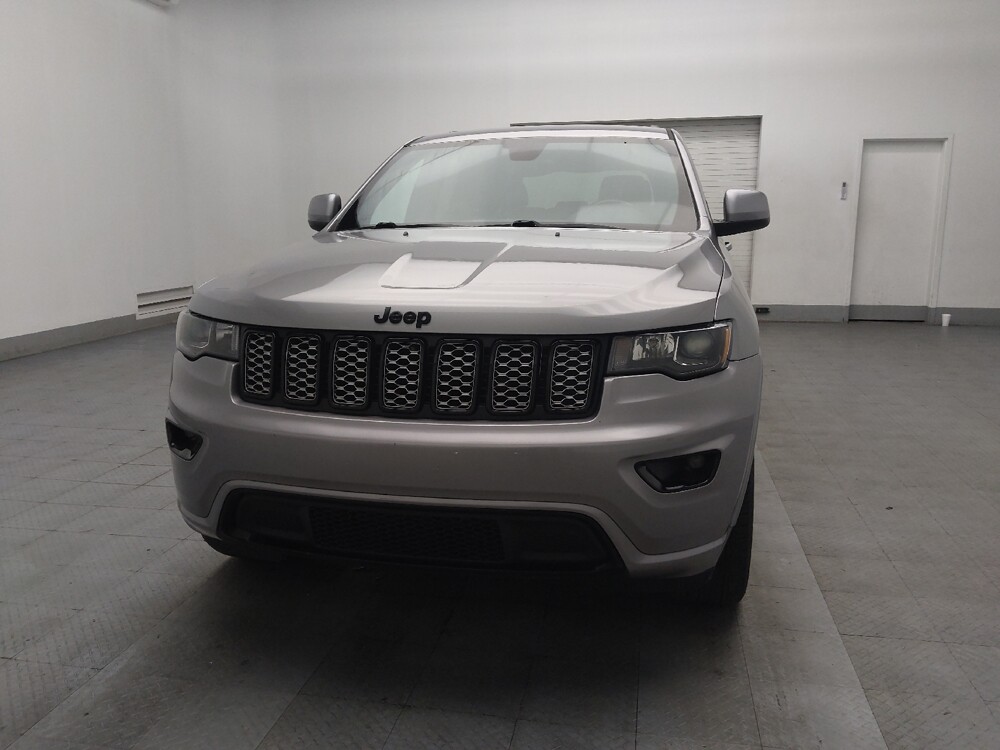 2018 Jeep Grand Cherokee in Union City, GA 30291 - 18111184 15