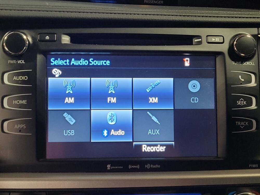 2019 Toyota Highlander in Pensacola, FL 32505 - 18111187 25