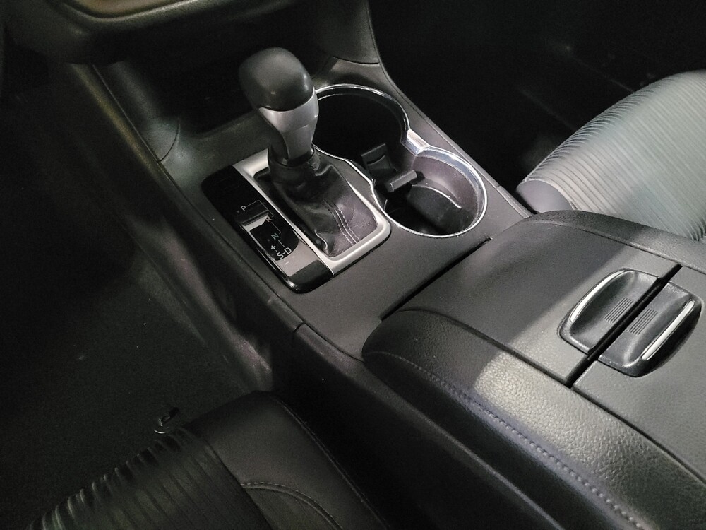 2019 Toyota Highlander in Pensacola, FL 32505 - 18111187 26