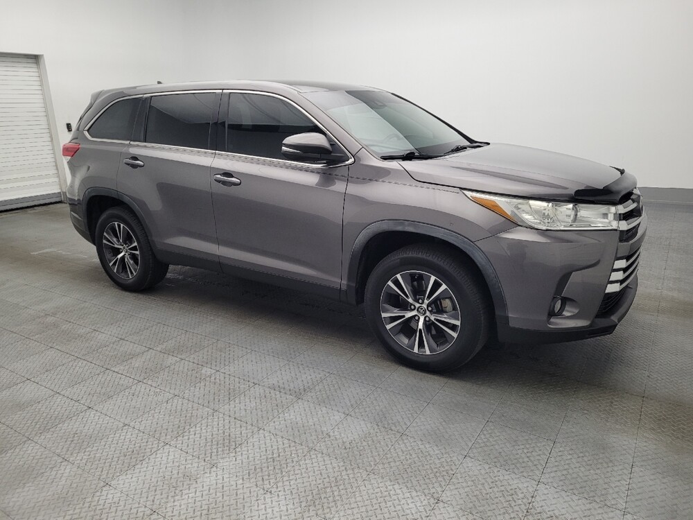 2019 Toyota Highlander in Pensacola, FL 32505 - 18111187 11