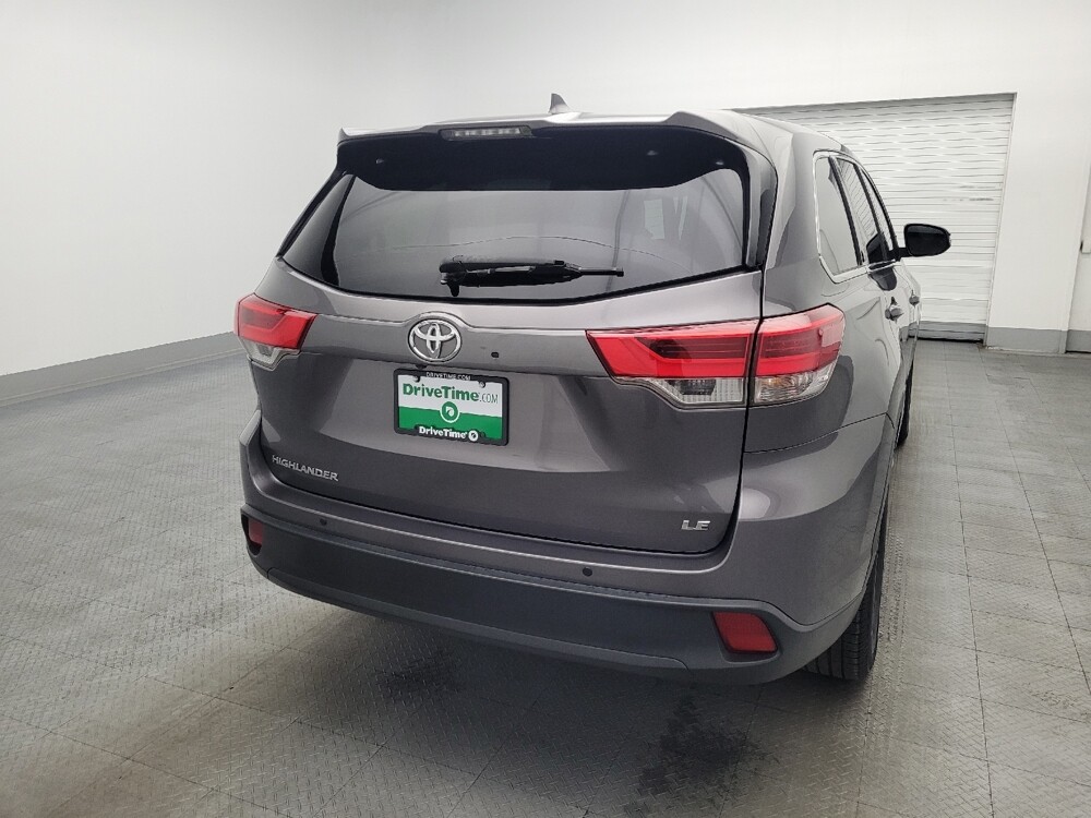 2019 Toyota Highlander in Pensacola, FL 32505 - 18111187 7