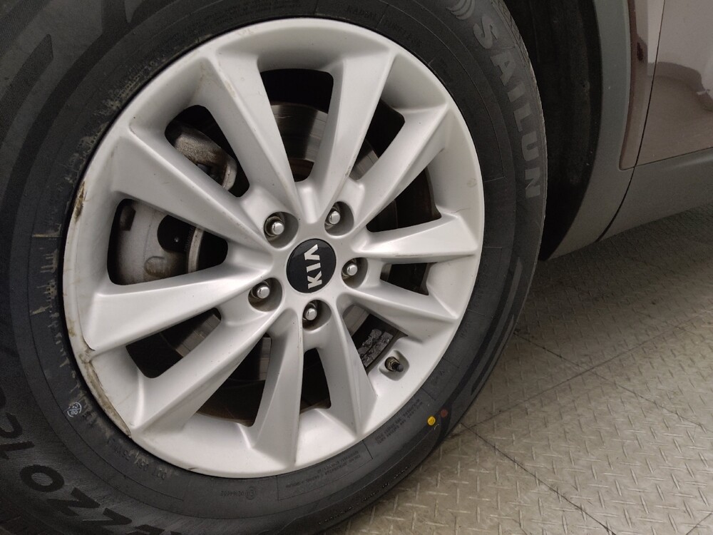 2020 Kia Sorento in Raleigh, NC 27604 - 18111190 31